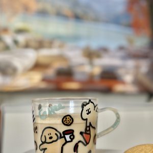 كوب شفاف رسومات